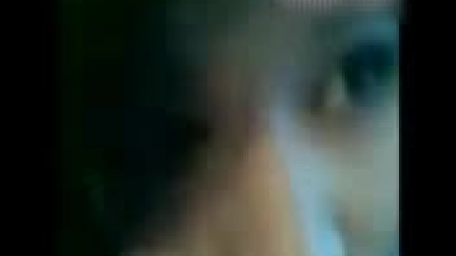 Танцы с элементами стриптиза от узбекской крошки